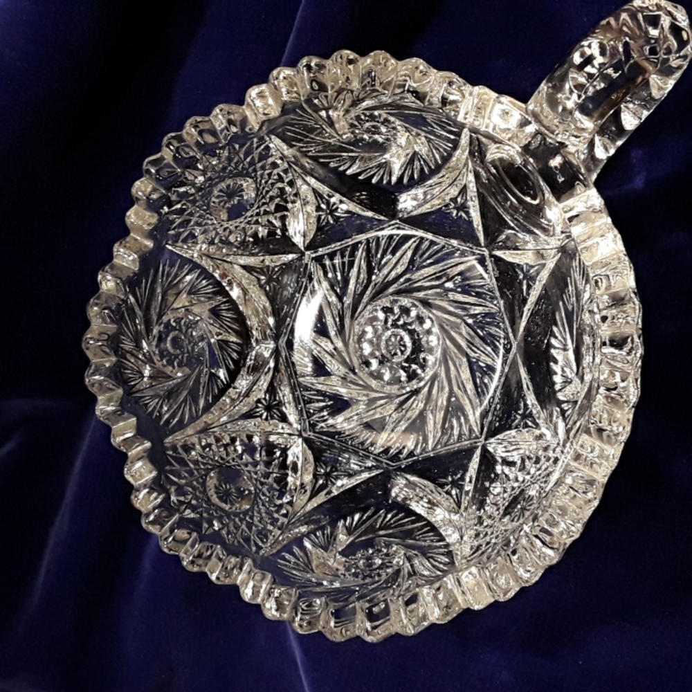 Candy dish